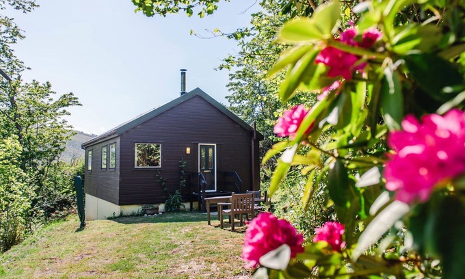 East Lewiston House | Beautiful private villa for 4 people with WIFI, TV and panoramic view