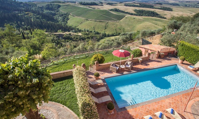 Fabbrica Villa | Beautiful private villa with A/C, private pool, WIFI, TV, terrace, pets allowed and panoramic view