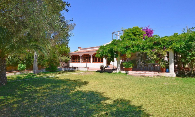 Punta Milocca House | Beautiful private villa for 4 guests with A/C, WIFI, private pool and terrace
