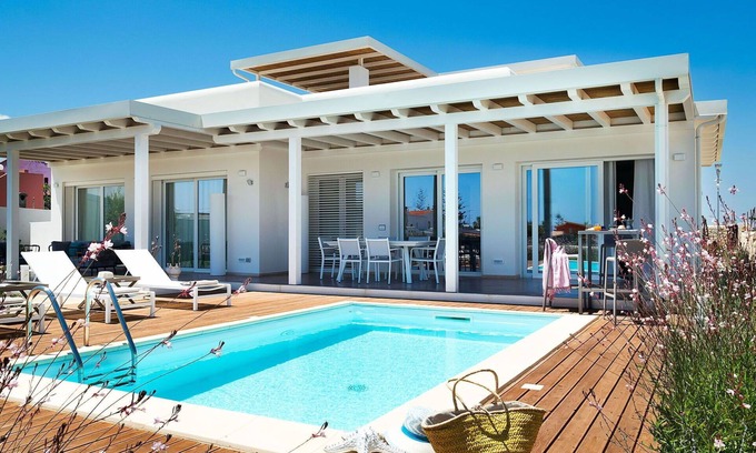 Reitani Villa | Beautiful private villa with hot tub, A/C, WIFI, private pool, TV, terrace, panoramic view, parking