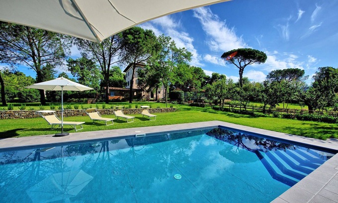 Le Piazze Villa | Beautiful private villa with A/C, private pool, WIFI, TV and panoramic view, close to Arezzo
