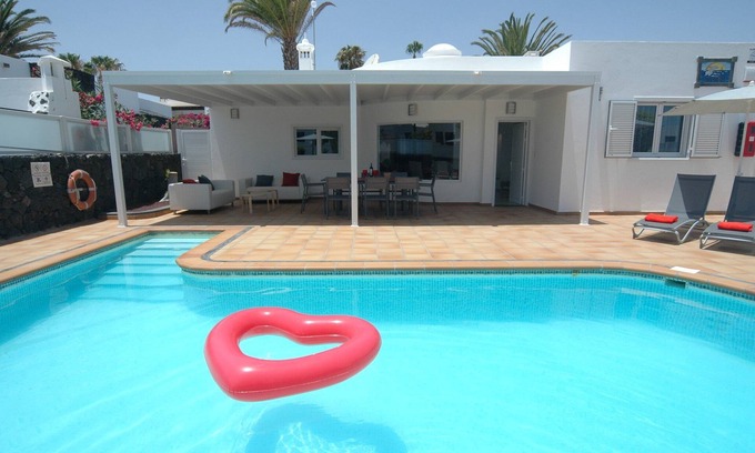 Los Pocillos Villa | Beautiful Puerto Del Carmen Villa | 4 Bedrooms | Villa Los Pocillos | Private.