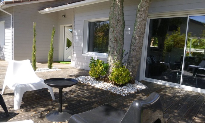 Messanges Villa | BEAUTIFUL QUIET AND LUMINOUS CONTEMPORARY VILLA, rated 4 STARS by CDT LANDES