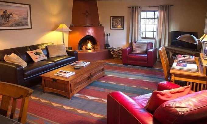 Downtown Santa Fe Condo | Beautiful Santa Fe downtown property walking distance to the Plaza