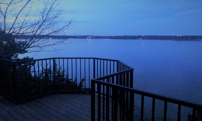 Granbury House | Beautiful Scenic Lakehouse on Lake Granbury