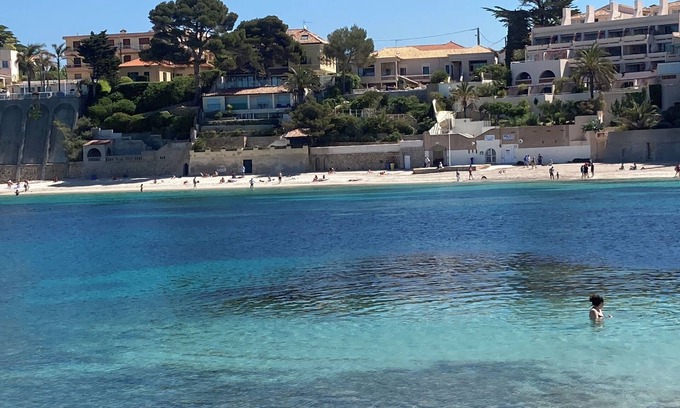 Bandol Apartment | Beautiful sea view Residence on the heights of Bandol.