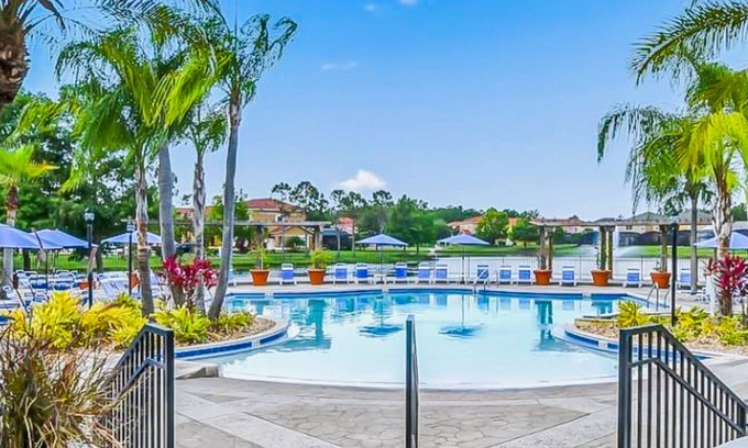 Kissimmee House | Beautiful & Spacious Resort Home in the Heart of Central FL