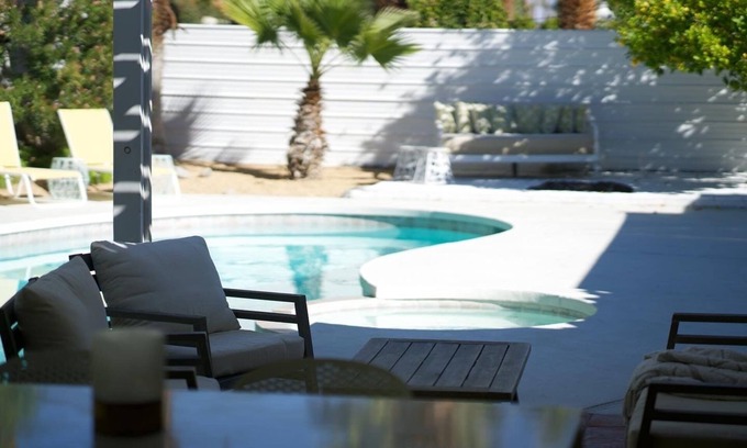 Uptown Design District House | Beautiful Spanish Style House Sleeps Six