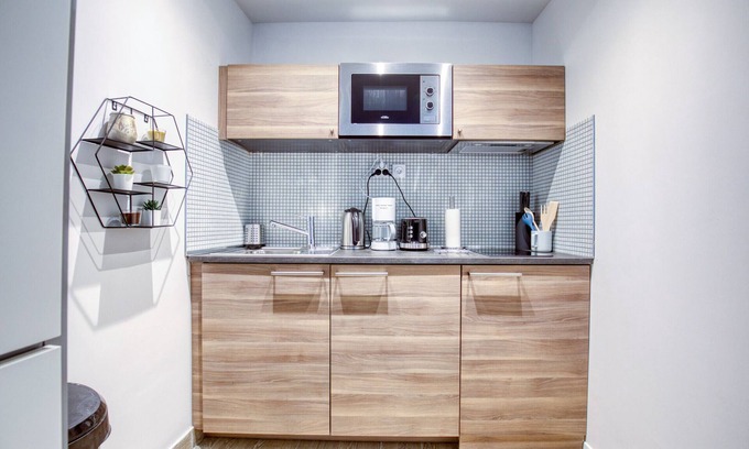 La Villette Apartment | Beautiful Studio Near The Canal De L'ourcq