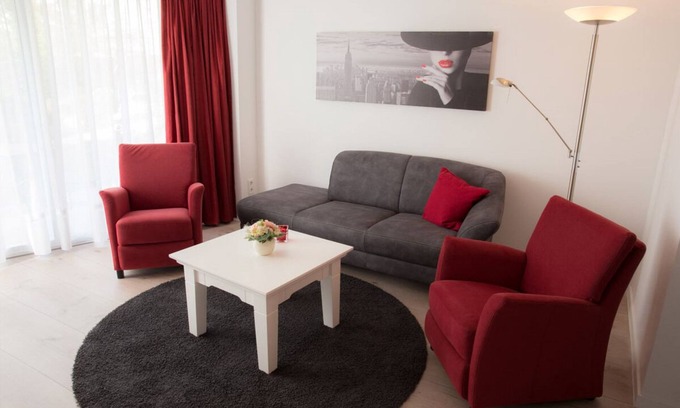 Bad Salzuflen Apartment | Beautiful suite with a large terrace in the Bad Salzuflen spa area
