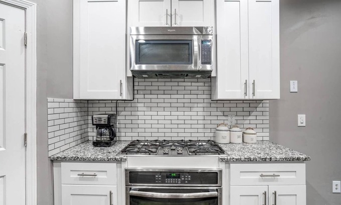Marietta House | Beautiful townhome near Braves Stadium