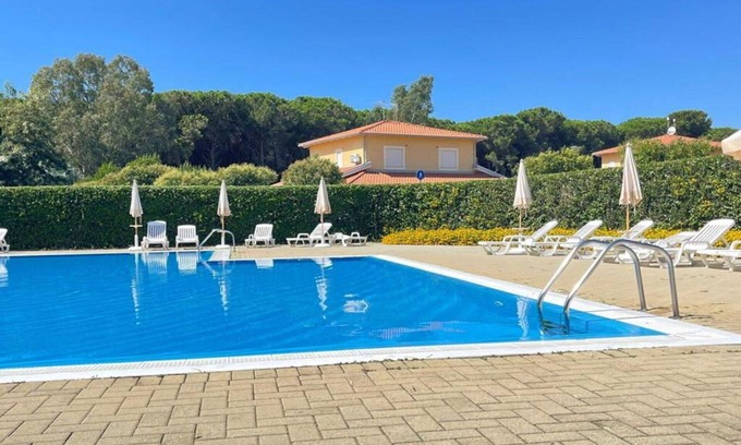 Pizzo Villa | Beautiful villa for 5 guests with WIFI, pool, A/C, veranda and pets allowed