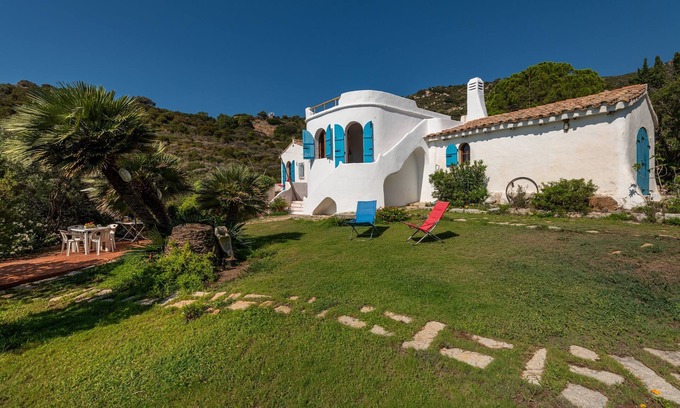 Villaggio Mandorli Villa | Beautiful Villa "Bentuestu" with Private Sea Access, Garden & Terraces