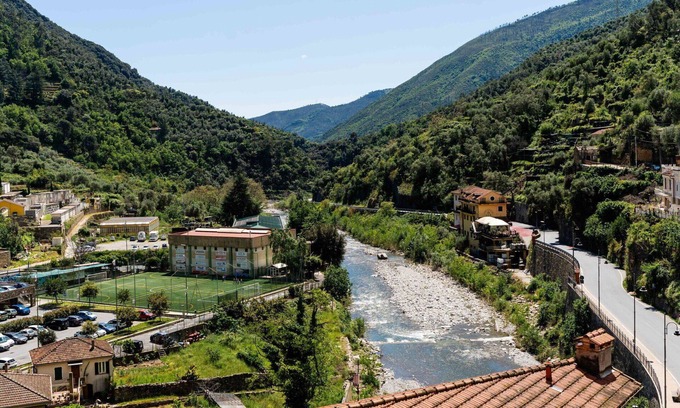 Badalucco House | Beautiful villa for 3 guests with terrace