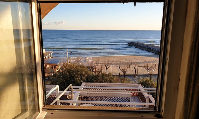 Sperlonga Villa | BEAUTIFUL VILLA IN FRONT OF THE SEA