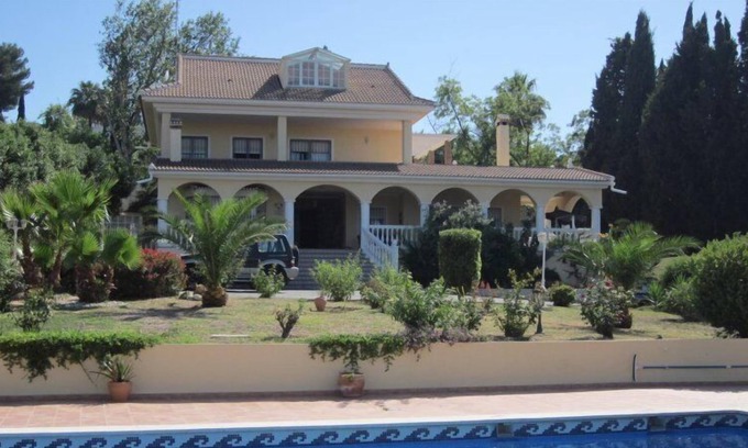 El Olivar Villa | Beautiful villa with private pool and garden between Malaga and Torremolinos