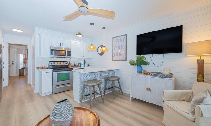 Isle of Palms Condo | Beautifully Appointed Completely Renovated Third Floor Ocean Front Condo!