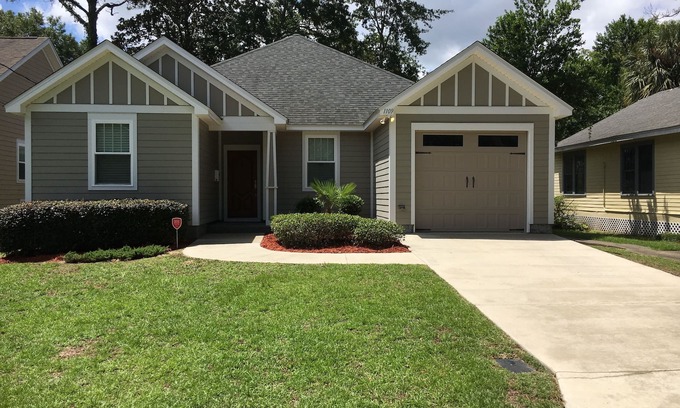 Tallahassee House | Beautifully decorated Tally House 2 miles from FSU campus!