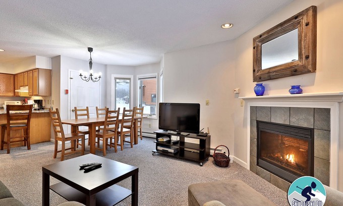 Killington Condo | Beautifully decorated 3 bedroom condo nestled on Pico Mountain Ski in Ski out G101