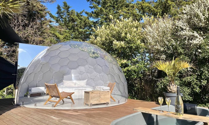 Pleneuf-Val-Andre Bed & Breakfast | Bed and Breakfast 'La Saint Pabu'lle' with Private Terrace and Private Garden