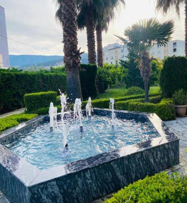 Berat Bed & Breakfast | Bed and Breakfast Isra - Garden Retreat
