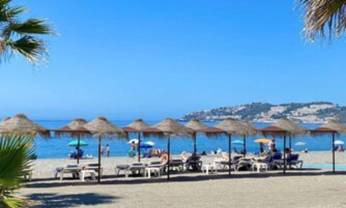 Almunecar Apartment | BED and REST, Double room with balcony and Free parking