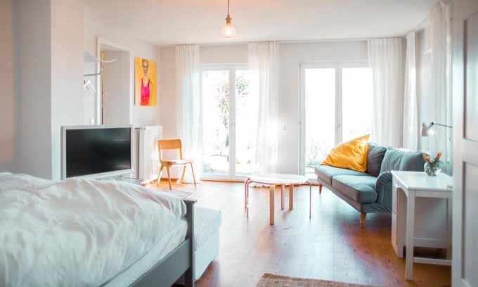 Bellersheim Bed & Breakfast | Bed & Breakfast Unter den Linden