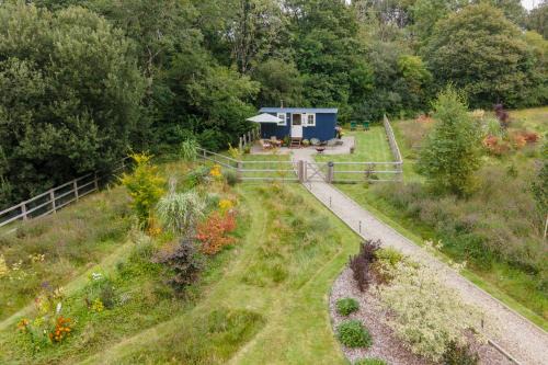 Oakford House | Bedwen