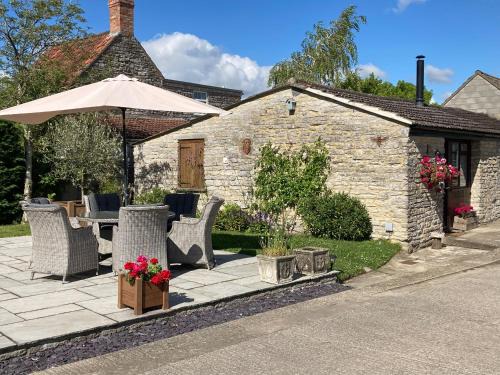 East Lydford House | Bee Cottage