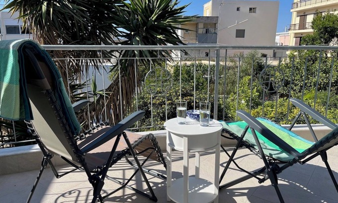 Karystos Apartment | Beletage Amalía - central, stylish, quiet