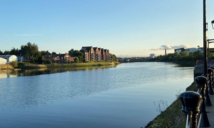 Queens Quarter House | Belfast River View