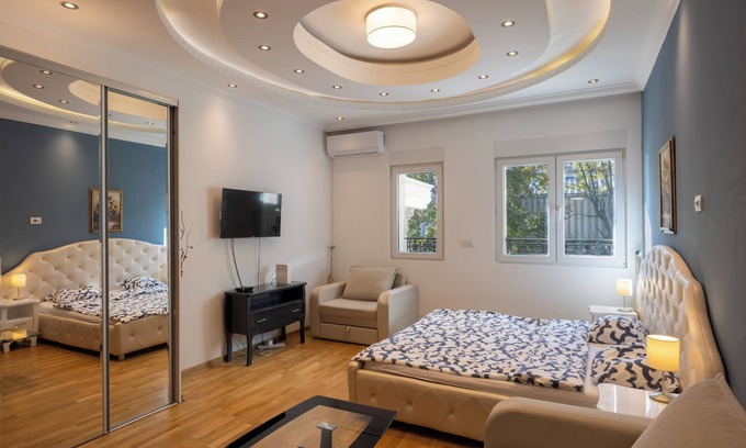 Zvezdara Apartment | Belgrade Center Apartment Lux III