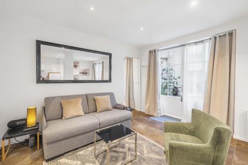Saint-Merri Apartment | Bella Citta