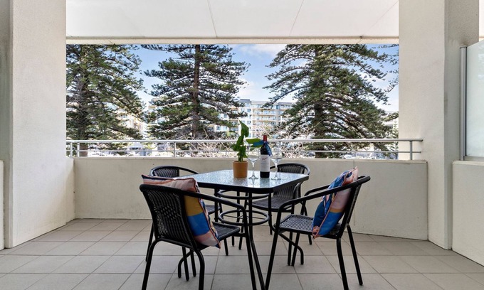 Glenelg Apartment | Belle Escapes - Oasis on Colley Reserve