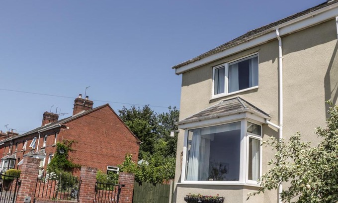 Ludwel House | Belle Vue