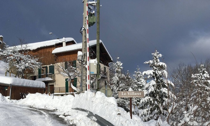 Saint-Jean-de-Belleville Ski Chalet | Belleville Valley chalet in Savoie 4 + 2 sleeps