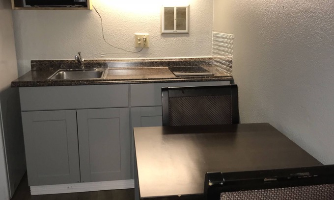 Northeast Virginia Beach Hotel | Belmont Inn And Suites