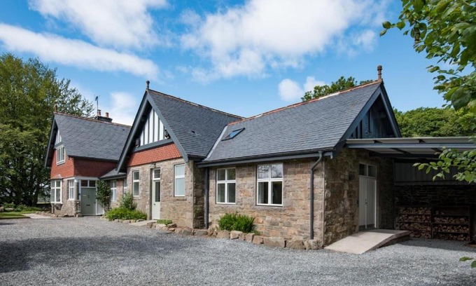 Kirkcudbright House | Beltie Lodge