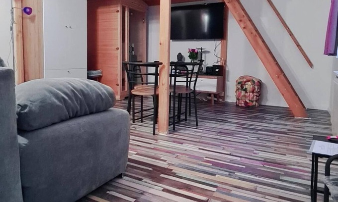 Ujlipotvaros Apartment | Belvárosi hangulatos apartman vízipipával