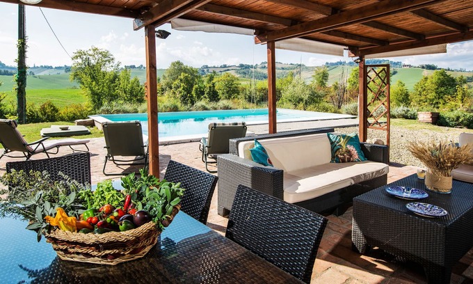 Salsomaggiore Terme Villa | Belvilla by OYO Villa Manganina