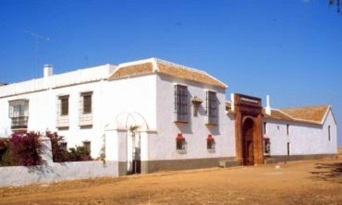 Carmona Apartment | Belvilla by OYO Apartment in Carmona