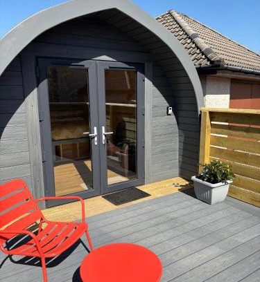 Fort William Ski Chalet | Ben View Pod