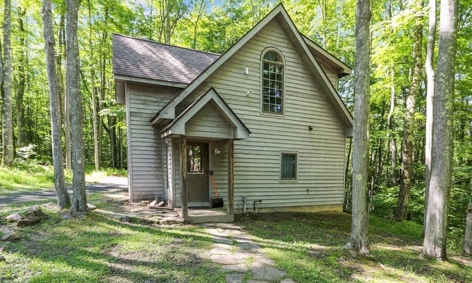 Davis Cottage | Berkana + Guest House = Perfect Family Retreat!