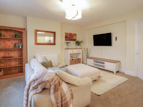 Llandudno Apartment | Beside The Sea - In Town