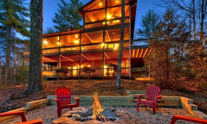 Blue Ridge Cabin | Best Blue Ridge Location: Cozy Cabin w/Hot Tub, Fire Pit & Games