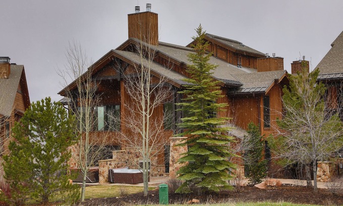 Park City House | Best in class luxury 3BR/4BA Juniper Landing TH-1 block from Frostwood Gondola