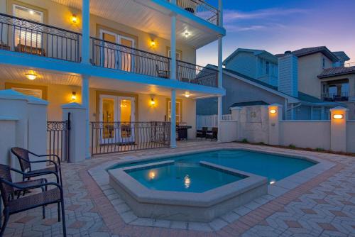 Frangista Beach House | Best Kept Sea-Cret
