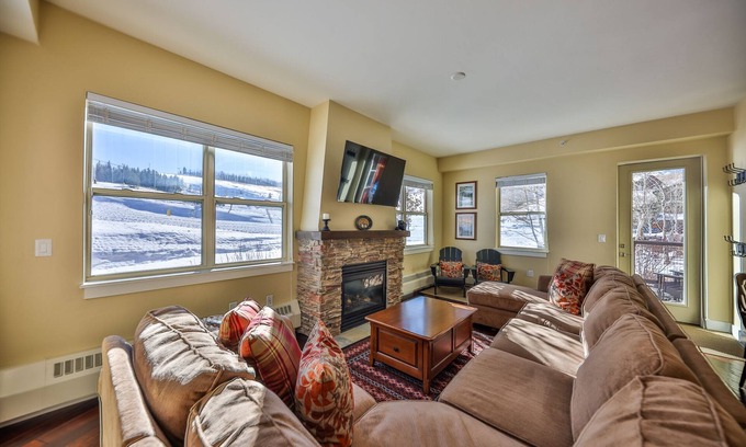 Silvercreek Condo | Best Location for Pool & Biking at Granby Ranch