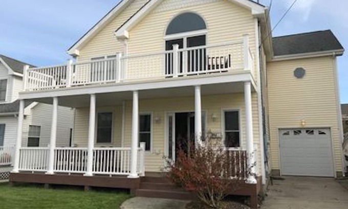 Brigantine House | Best location on the island