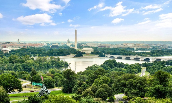 Radnor - Fort Myer Heights Resort | Best Pick! 2 Pet-friendly Units, with Free Parking On-site!